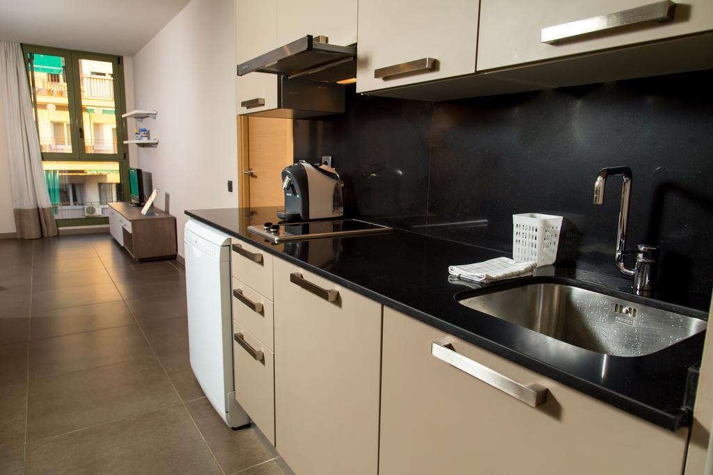 Pierre & Vacances Barcelona Sants Ngoại thất bức ảnh