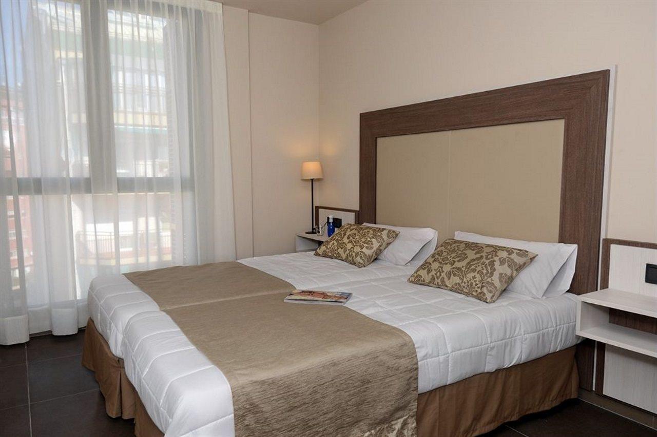 Pierre & Vacances Barcelona Sants Ngoại thất bức ảnh