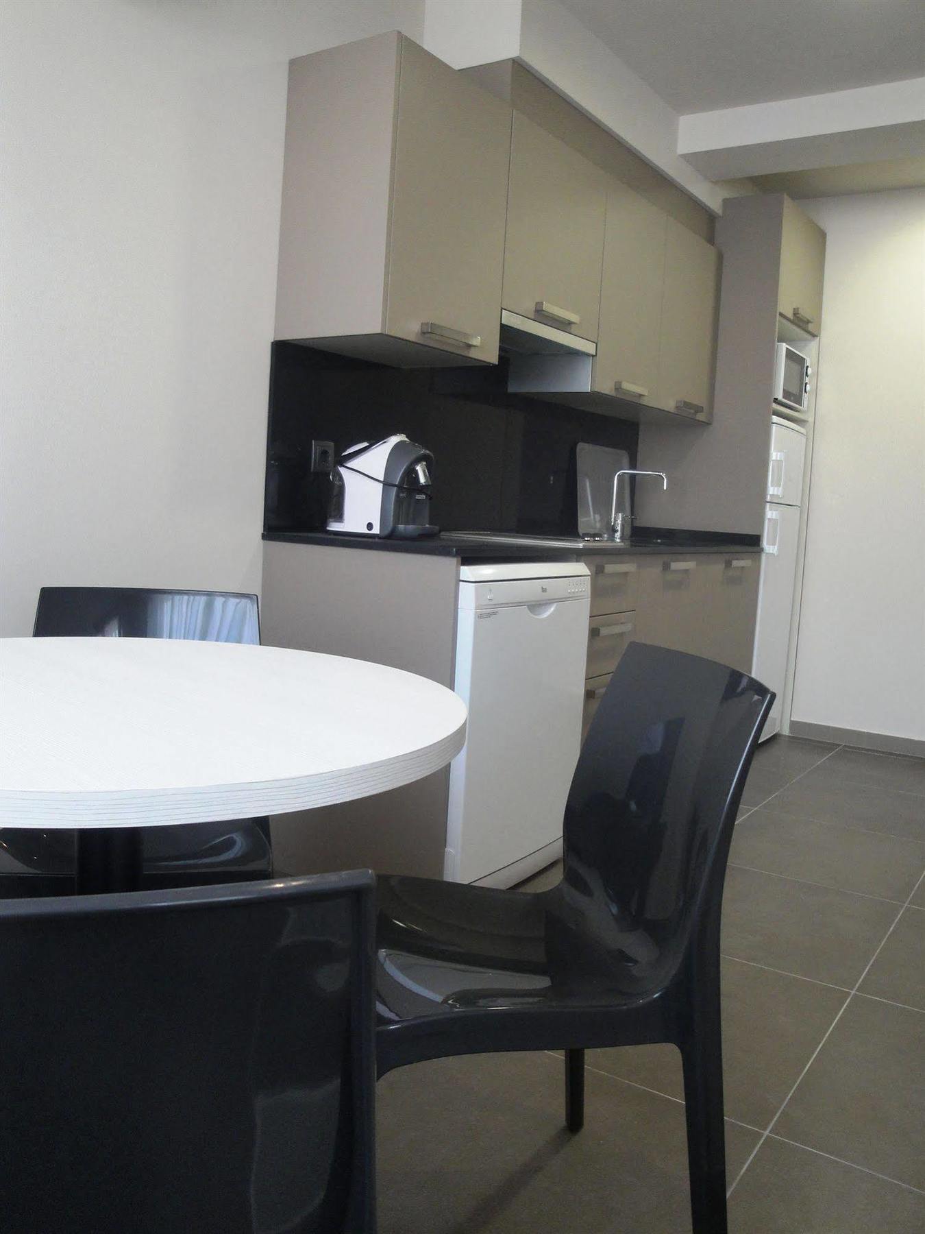Pierre & Vacances Barcelona Sants Ngoại thất bức ảnh