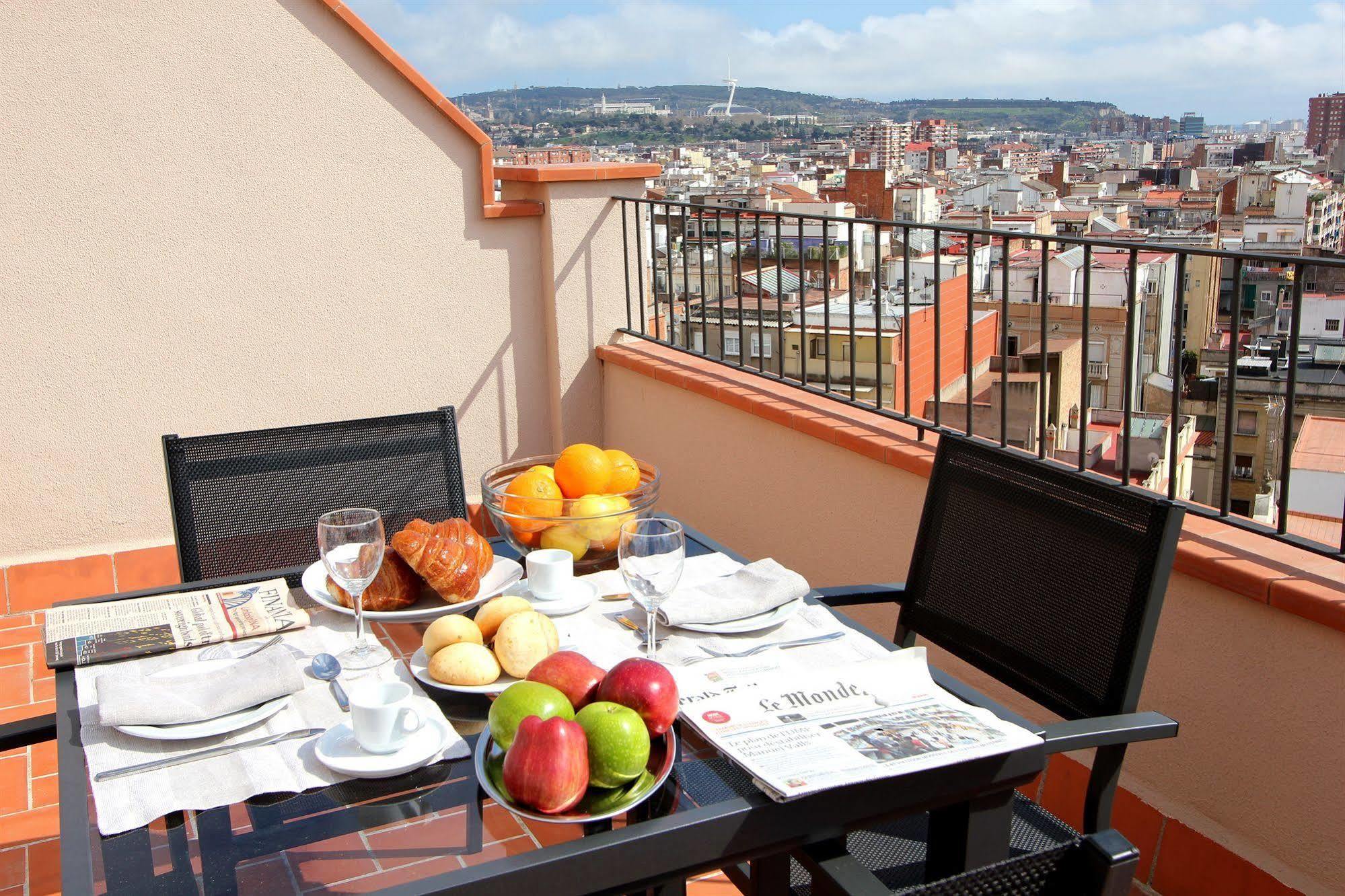 Pierre & Vacances Barcelona Sants Ngoại thất bức ảnh